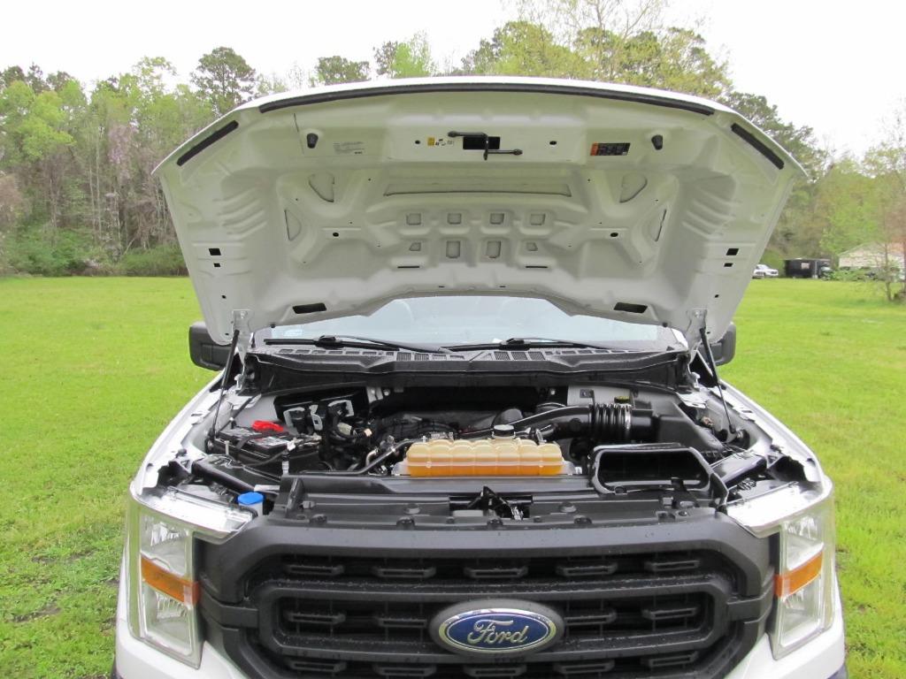 2021 Ford F150 XL photo
