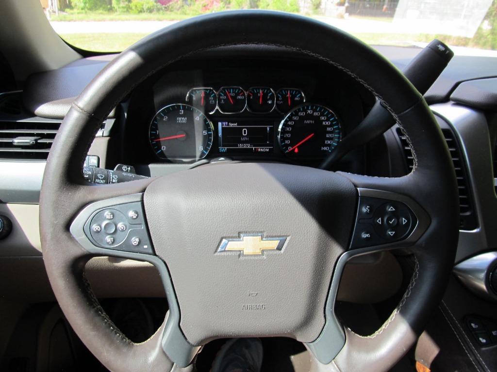 2015 Chevrolet Suburban LTZ 1500 photo