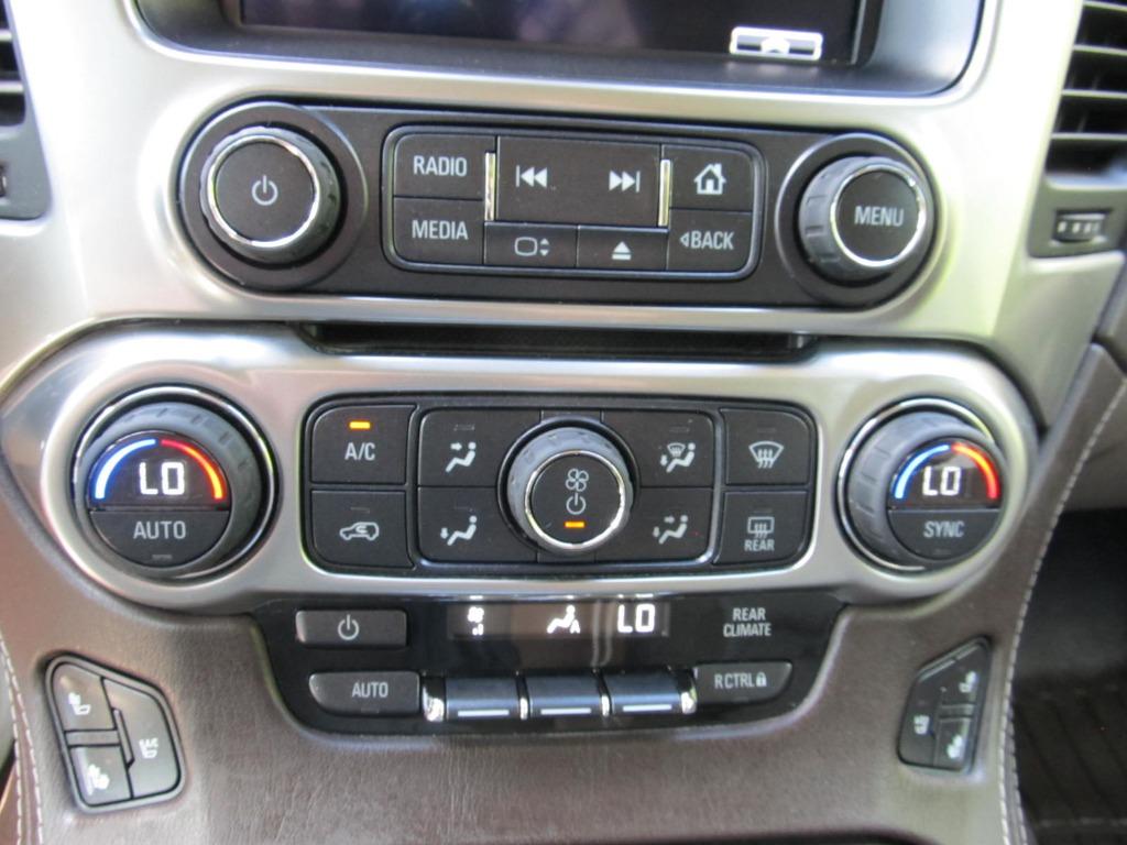 2015 Chevrolet Suburban LTZ 1500 photo