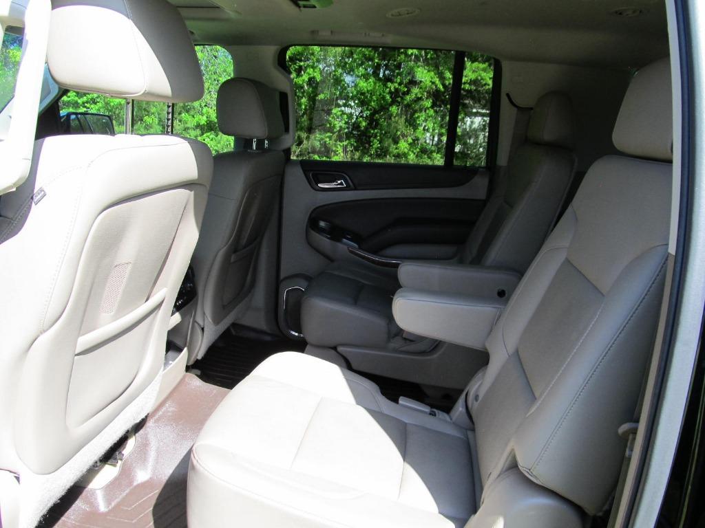 2015 Chevrolet Suburban LTZ 1500 photo