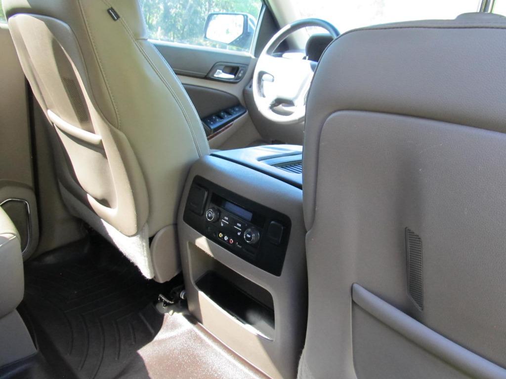 2015 Chevrolet Suburban LTZ 1500 photo