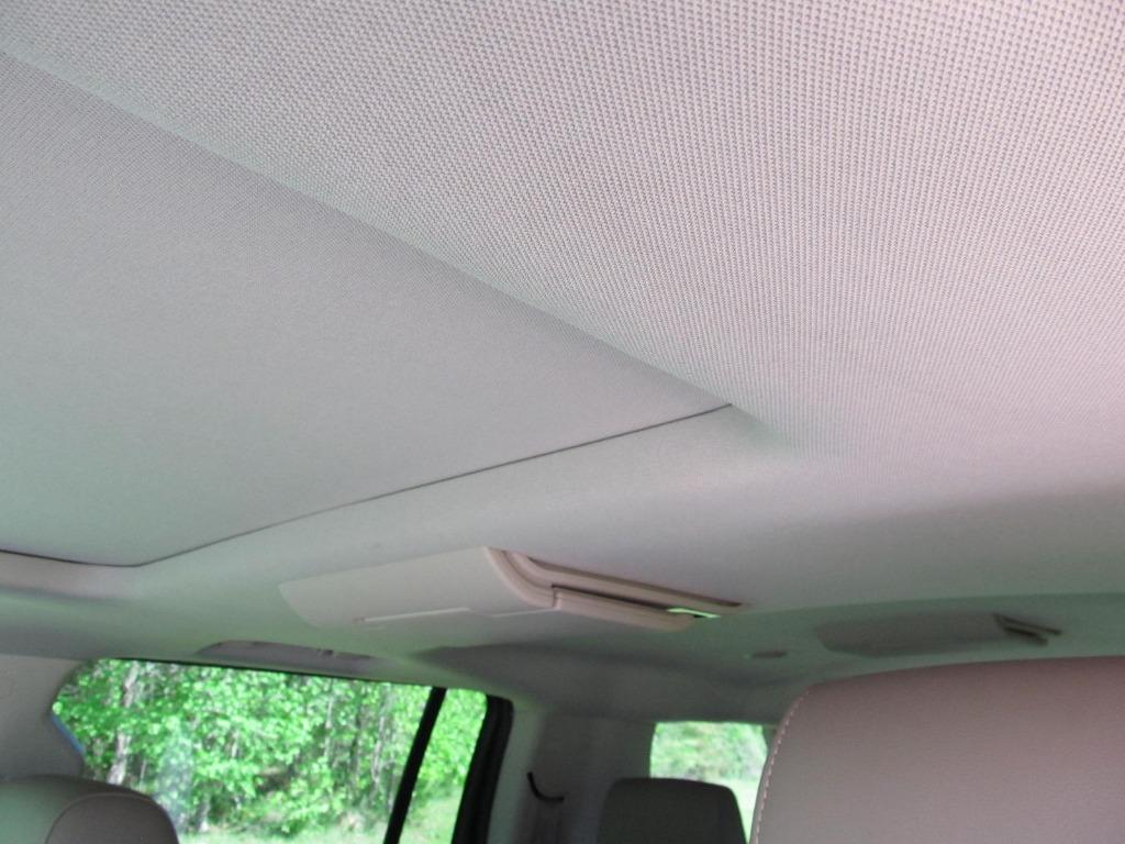 2015 Chevrolet Suburban LTZ 1500 photo