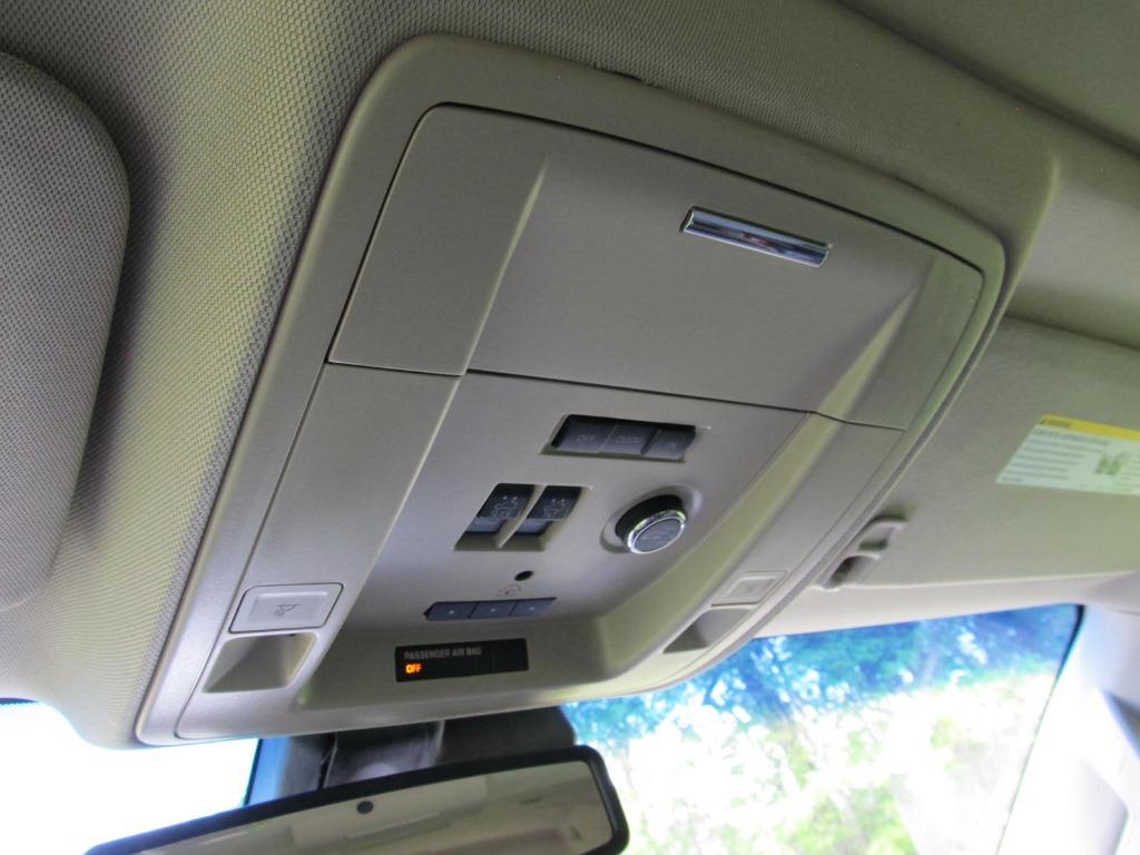 2015 Chevrolet Suburban LTZ 1500 photo