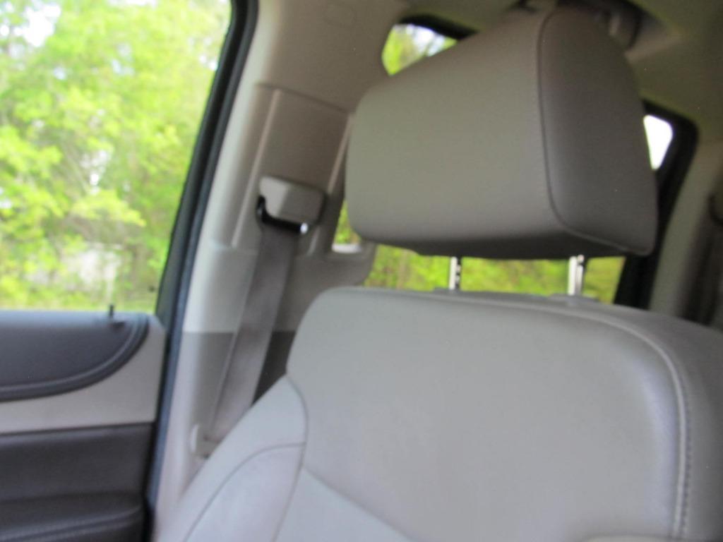 2015 Chevrolet Suburban LTZ 1500 photo