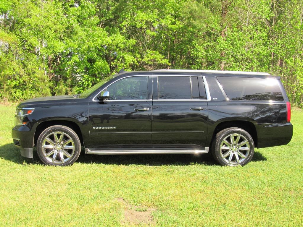 2015 Chevrolet Suburban LTZ 1500 photo