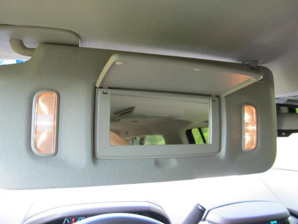 2015 Chevrolet Suburban LTZ 1500 photo