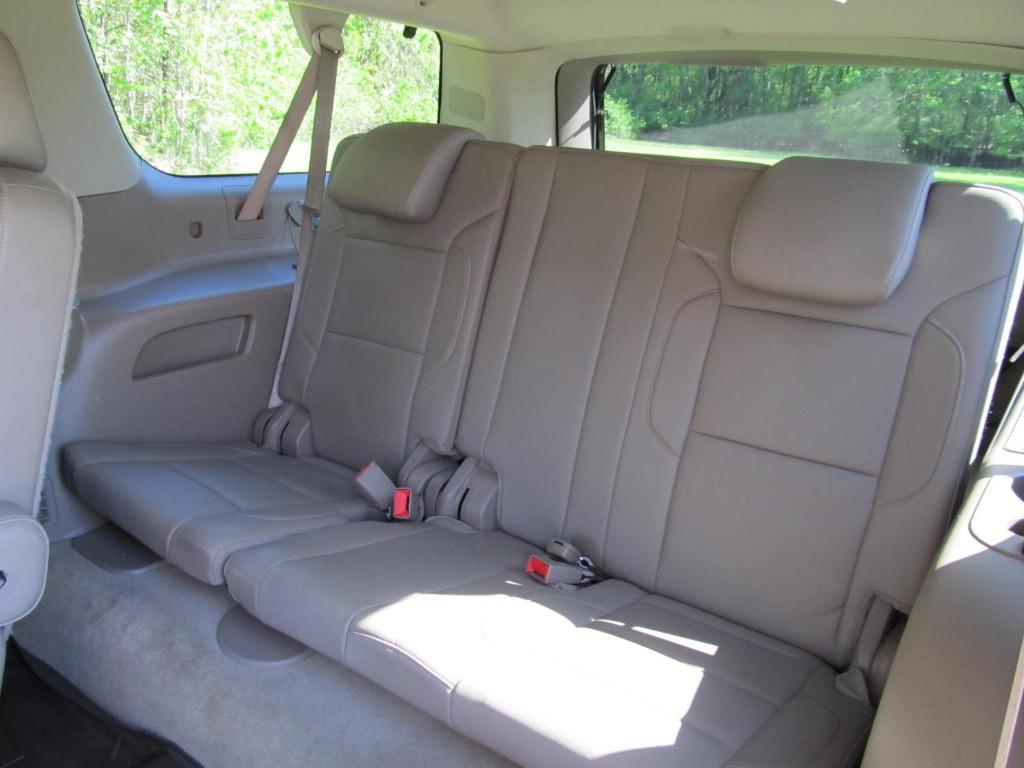 2015 Chevrolet Suburban LTZ 1500 photo