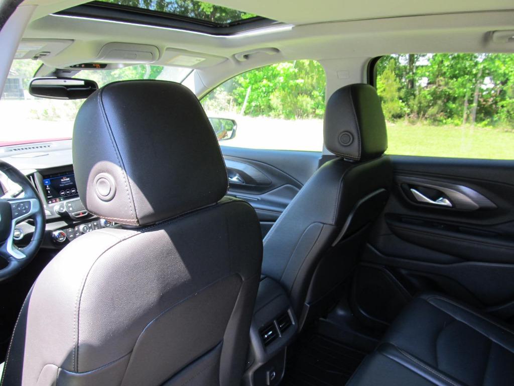 2020 GMC Terrain SLT photo