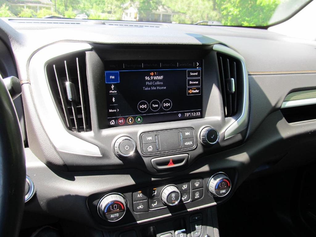 2020 GMC Terrain SLT photo