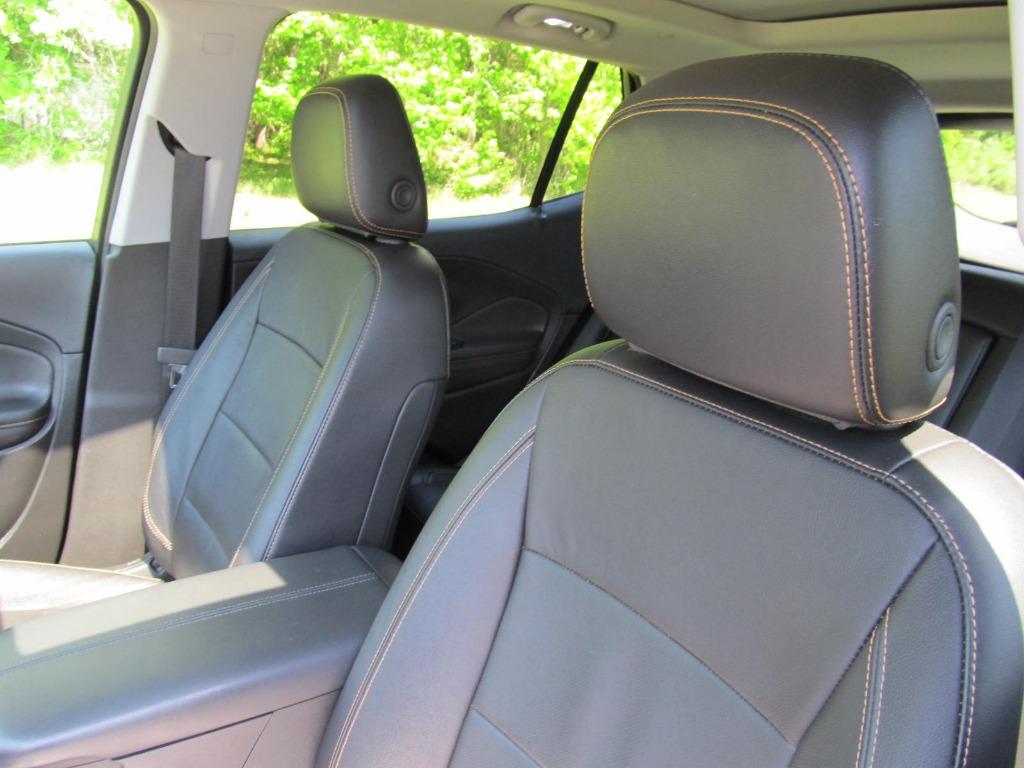 2020 GMC Terrain SLT photo