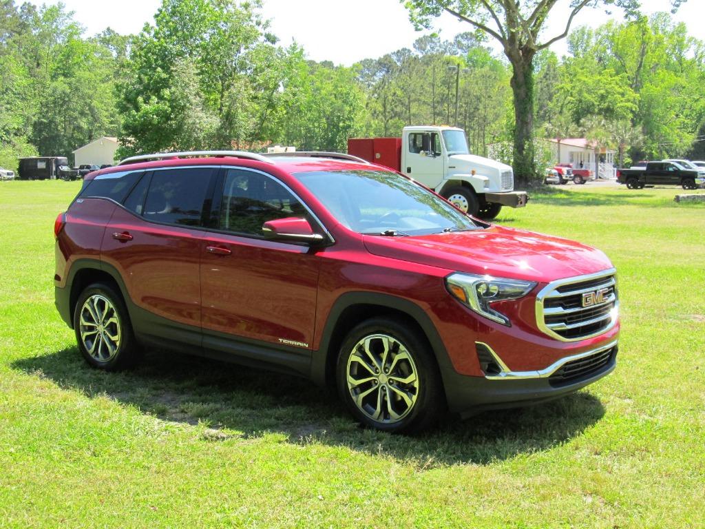 2020 GMC Terrain SLT photo