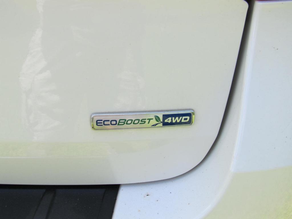 2020 Ford Explorer Limited photo