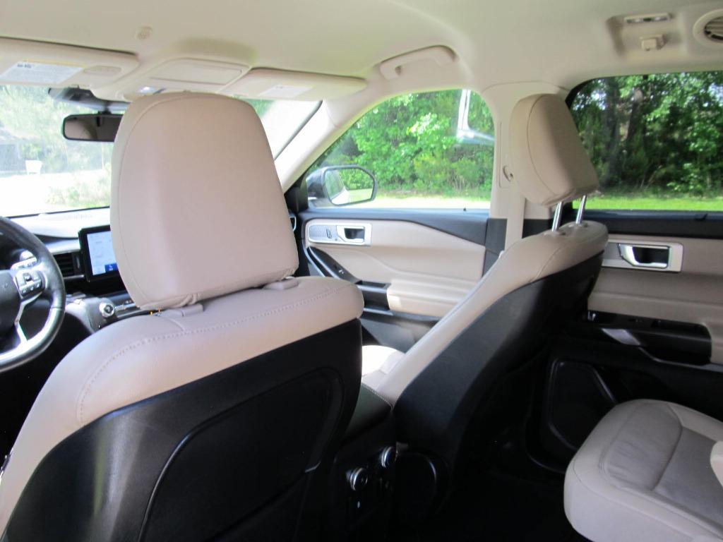 2020 Ford Explorer Limited photo