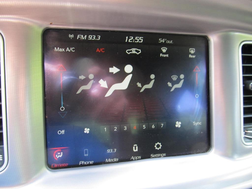 2023 Dodge Charger SXT photo