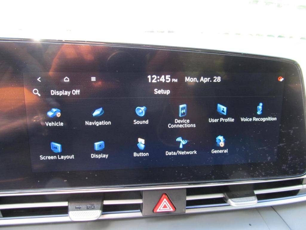 2024 Hyundai Elantra SEL photo 50