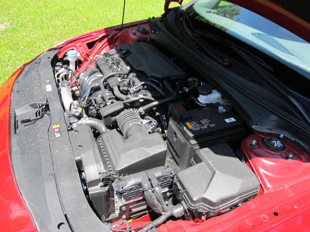 2024 Hyundai Elantra SEL photo 35