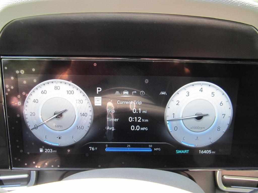 2024 Hyundai Elantra SEL photo 37