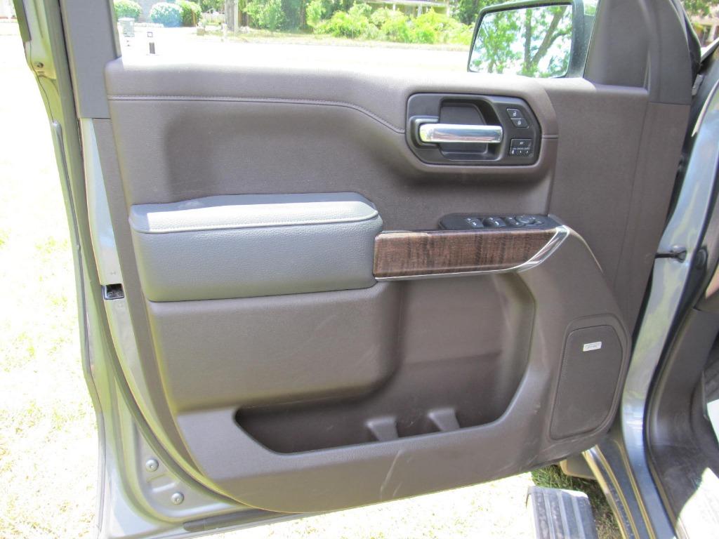 2021 GMC Sierra 1500 Denali photo
