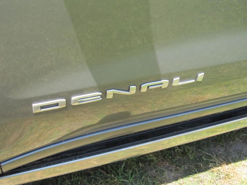 2021 GMC Sierra 1500 Denali photo