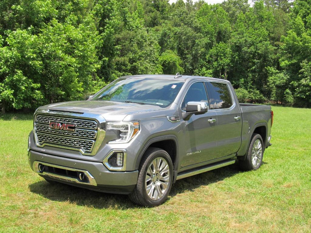 2021 GMC Sierra 1500 Denali photo