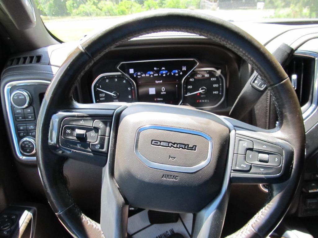 2021 GMC Sierra 1500 Denali photo