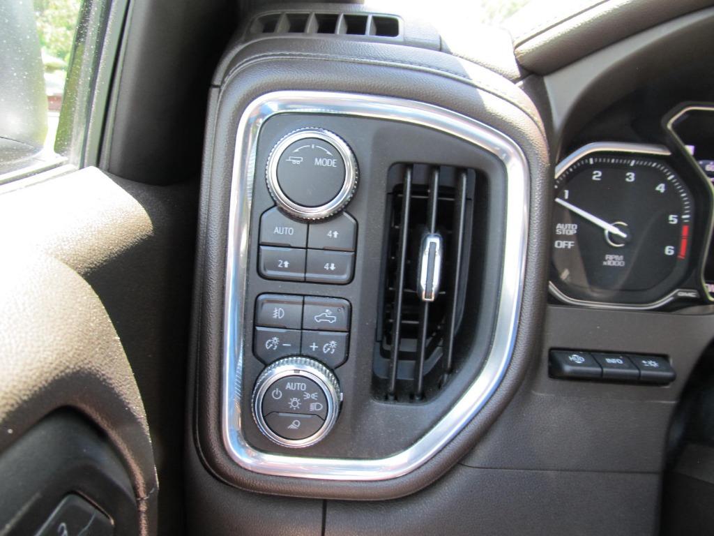 2021 GMC Sierra 1500 Denali photo