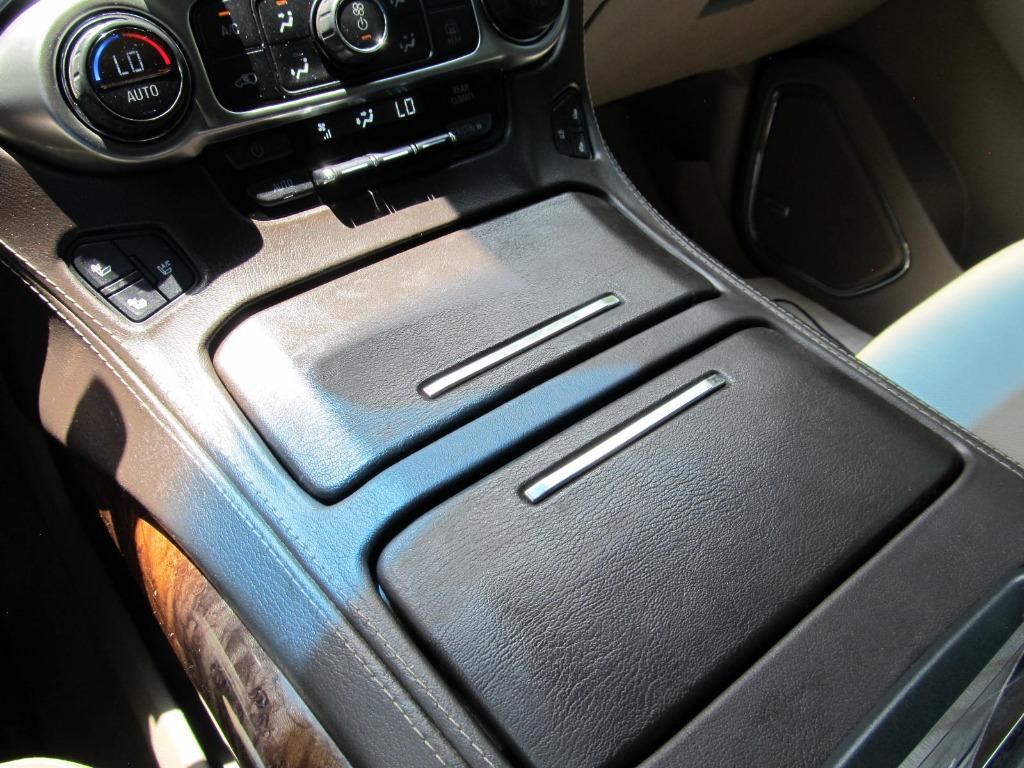 2016 Chevrolet Tahoe LTZ photo