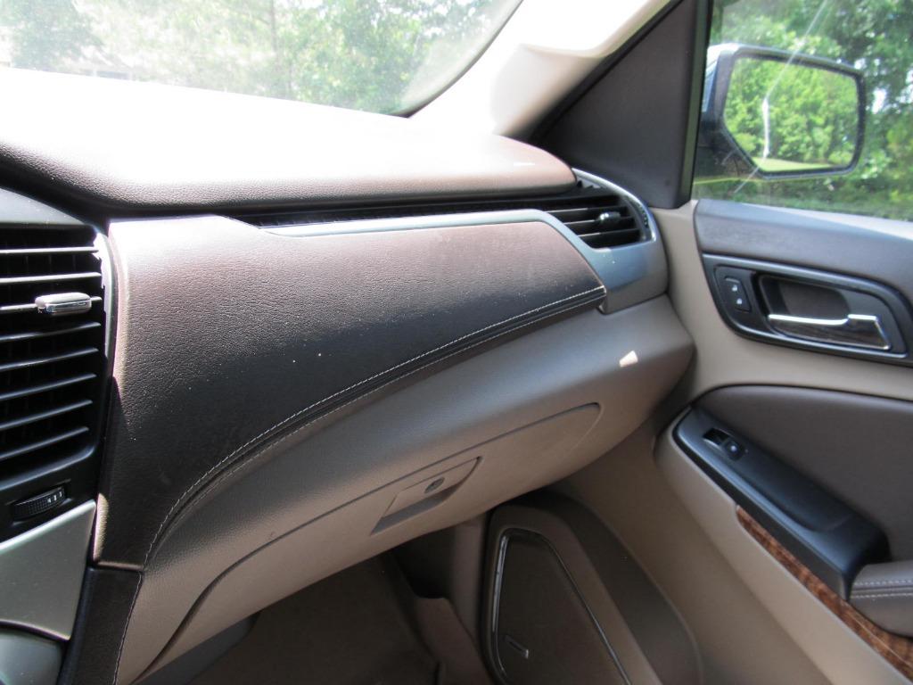 2016 Chevrolet Tahoe LTZ photo