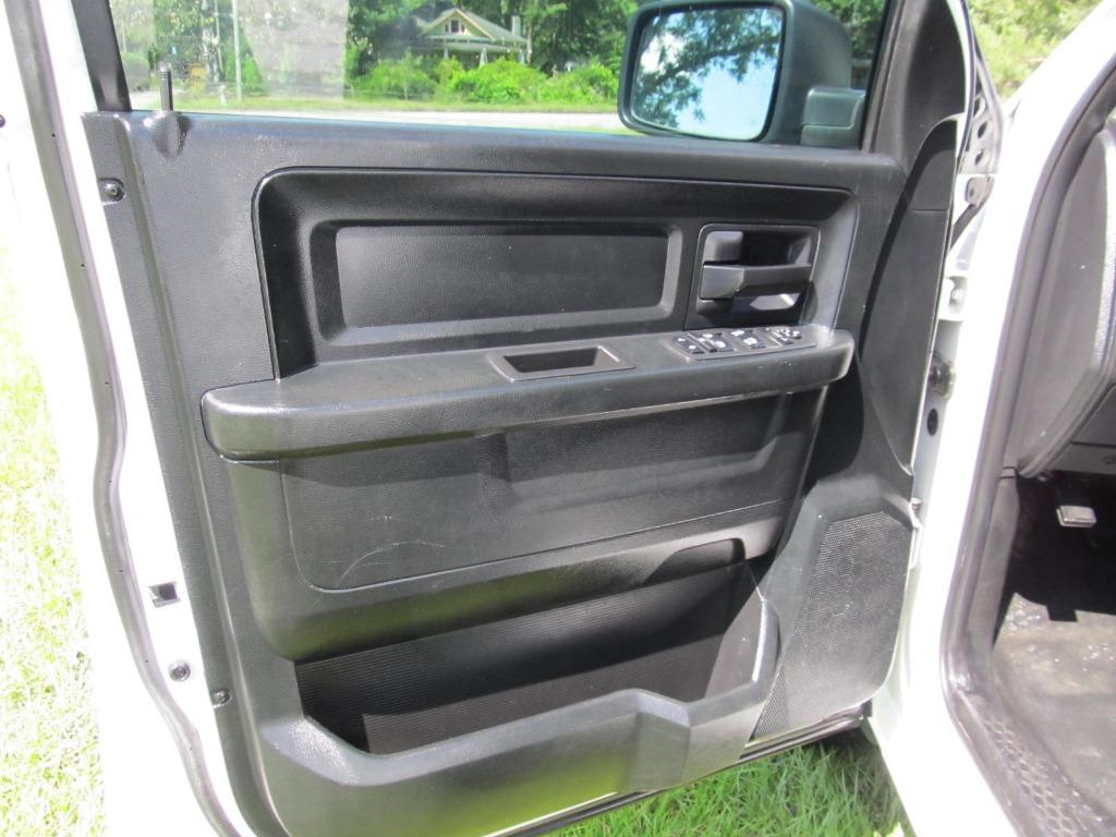 2018 RAM 1500 Tradesman photo
