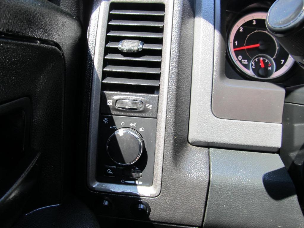 2018 RAM 1500 Tradesman photo