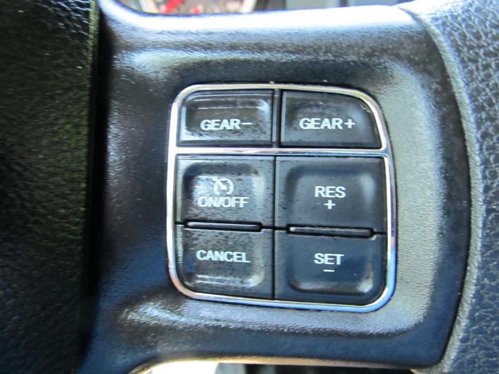 2018 RAM 1500 Tradesman photo