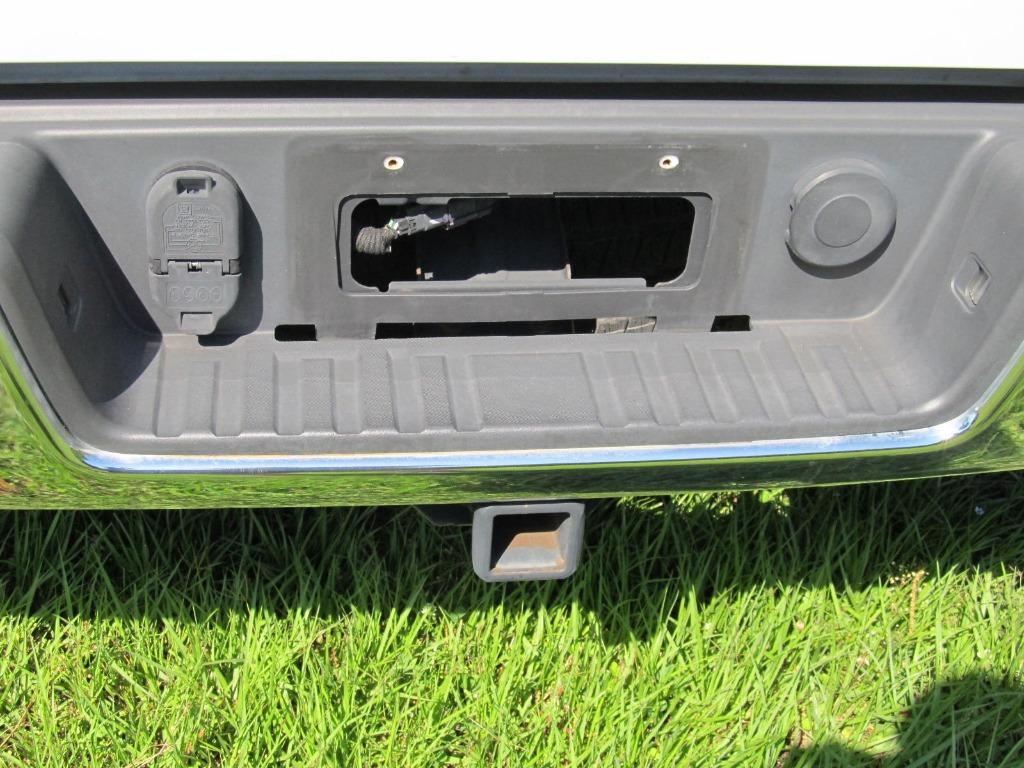 2016 GMC Canyon SLT photo
