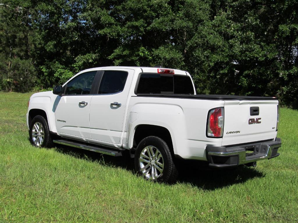 2016 GMC Canyon SLT photo