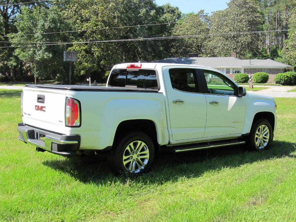 2016 GMC Canyon SLT photo