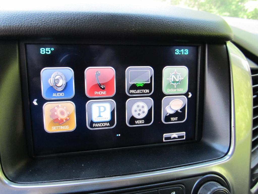 2016 Chevrolet Suburban 1500 LT photo