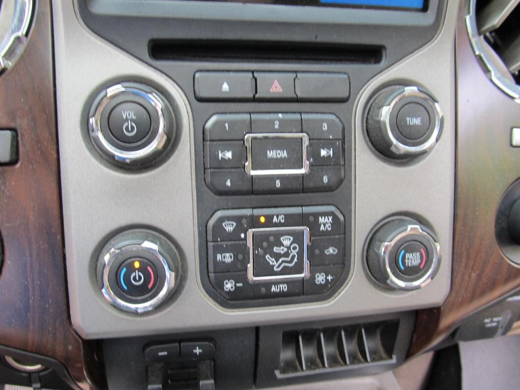 2016 Ford F250sd Lariat photo
