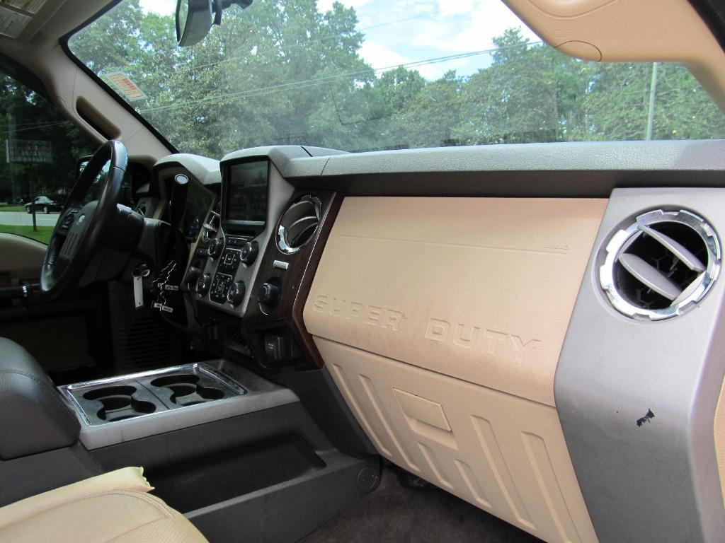 2016 Ford F250sd Lariat photo