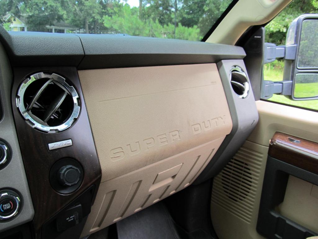 2016 Ford F250sd Lariat photo