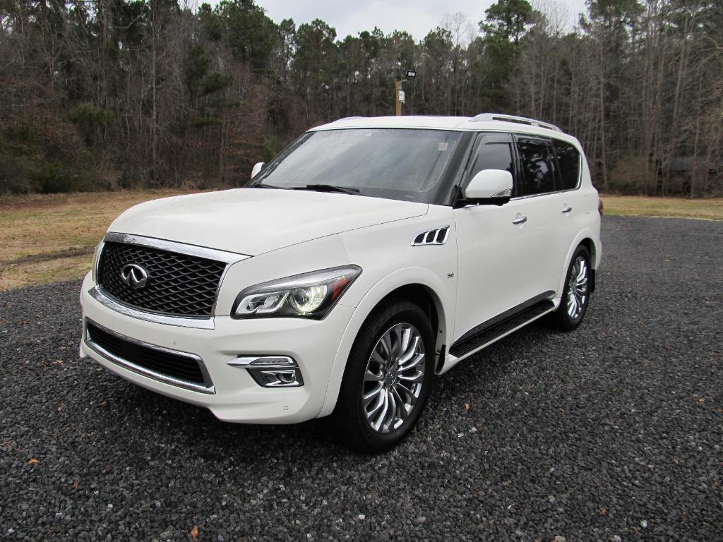 2017 INFINITI QX80 RWD