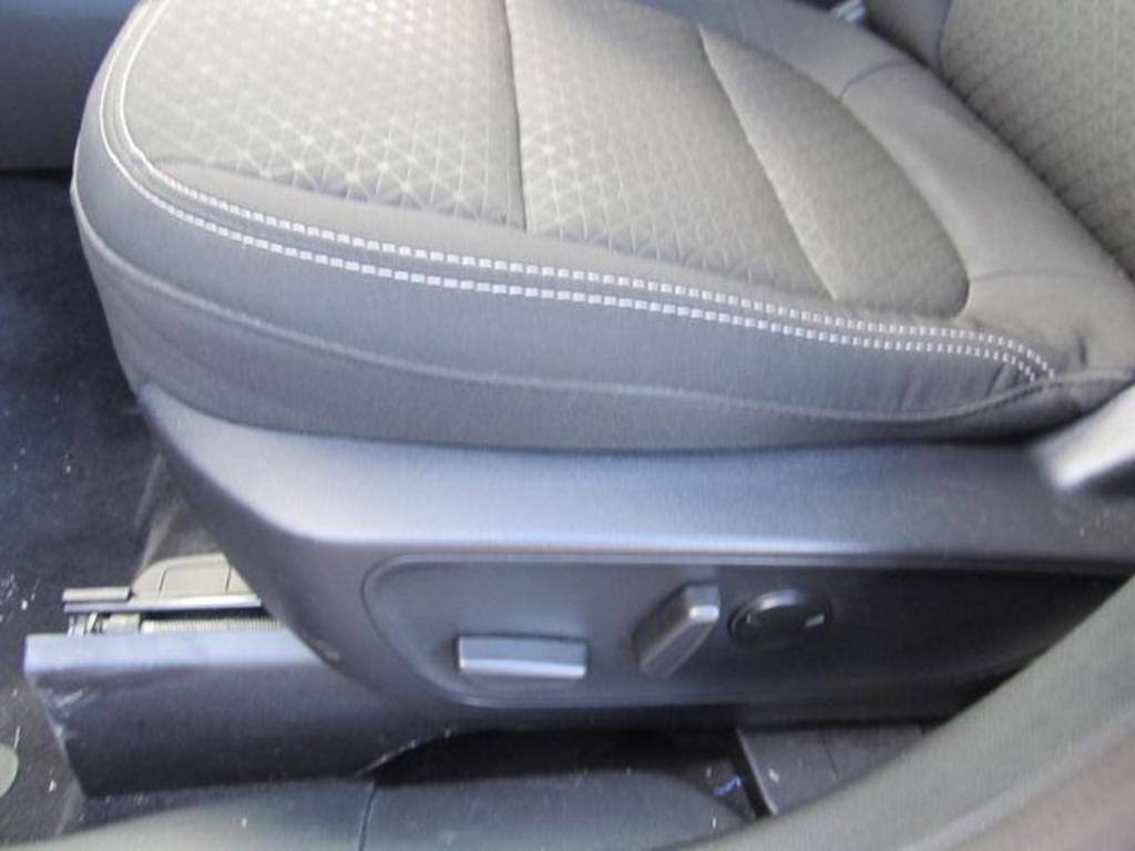 2024 Ford Escape - $21,207