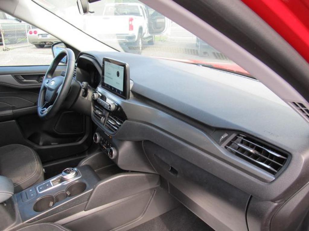 2024 Ford Escape - $21,207