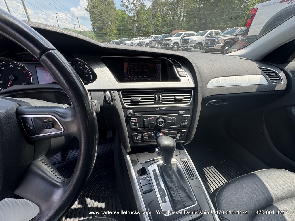 2010 Audi A4 2.0T Premium photo