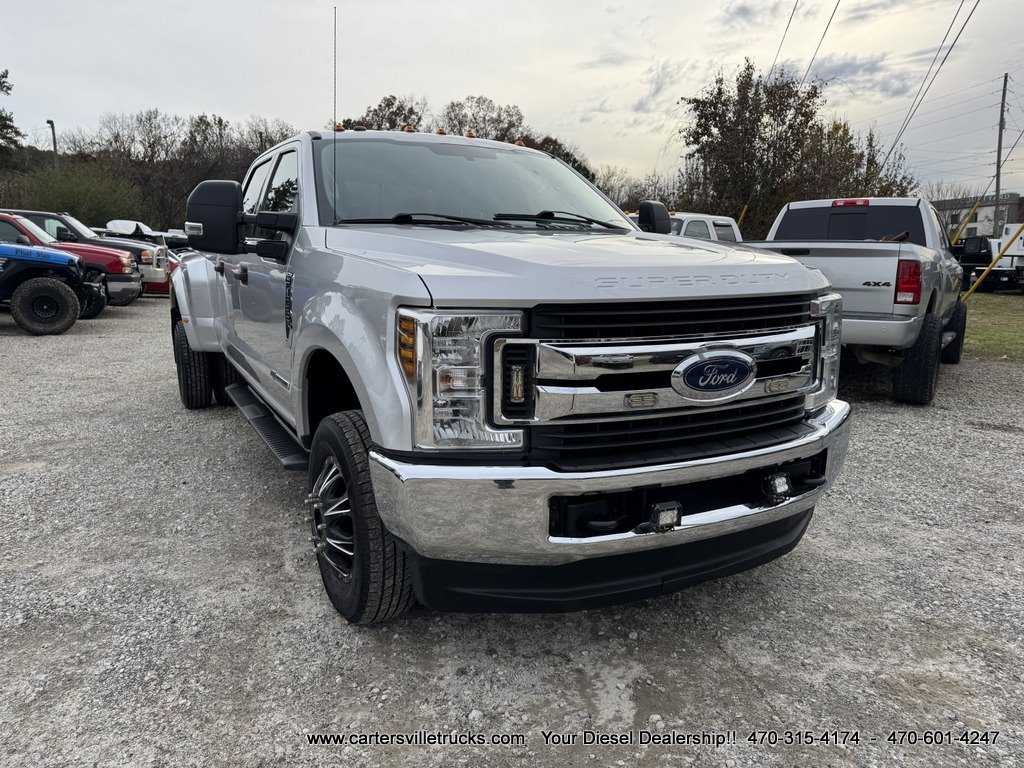 2018 Ford F350sd XLT photo