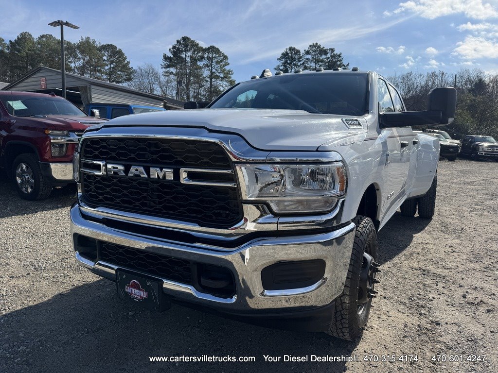 2022 RAM 3500 Tradesman photo