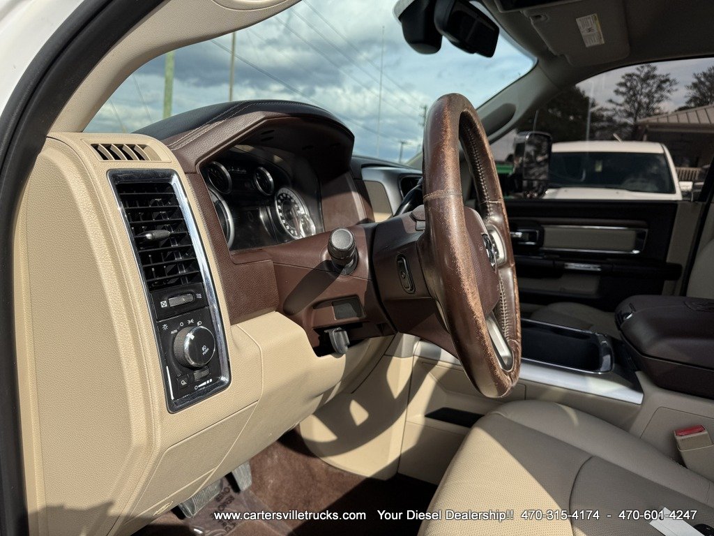 2016 RAM 3500 Laramie photo