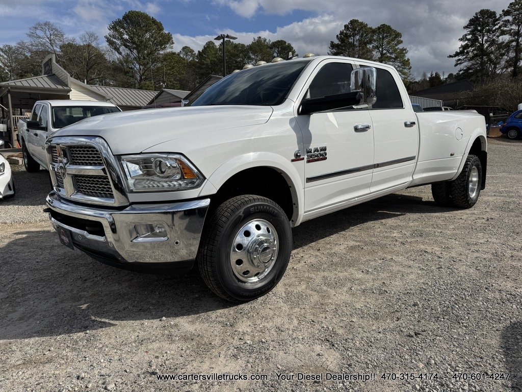 2016 RAM 3500 Laramie photo