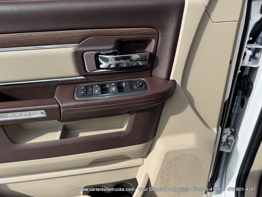 2016 RAM 3500 Laramie photo
