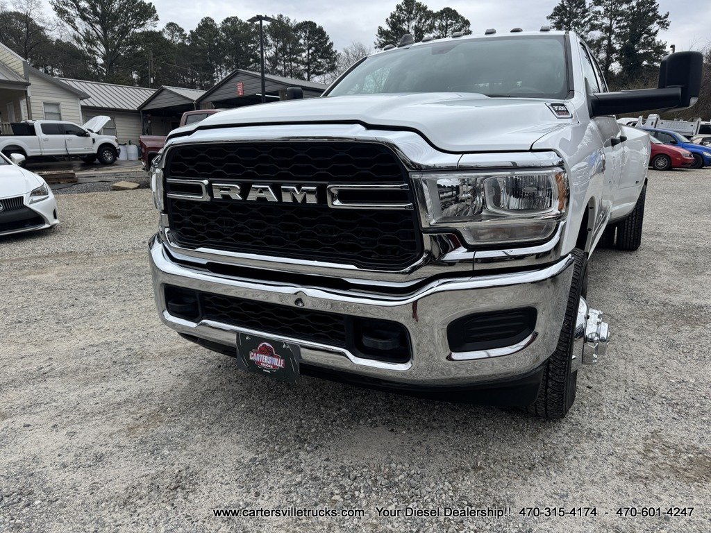 2022 RAM 3500 Tradesman photo