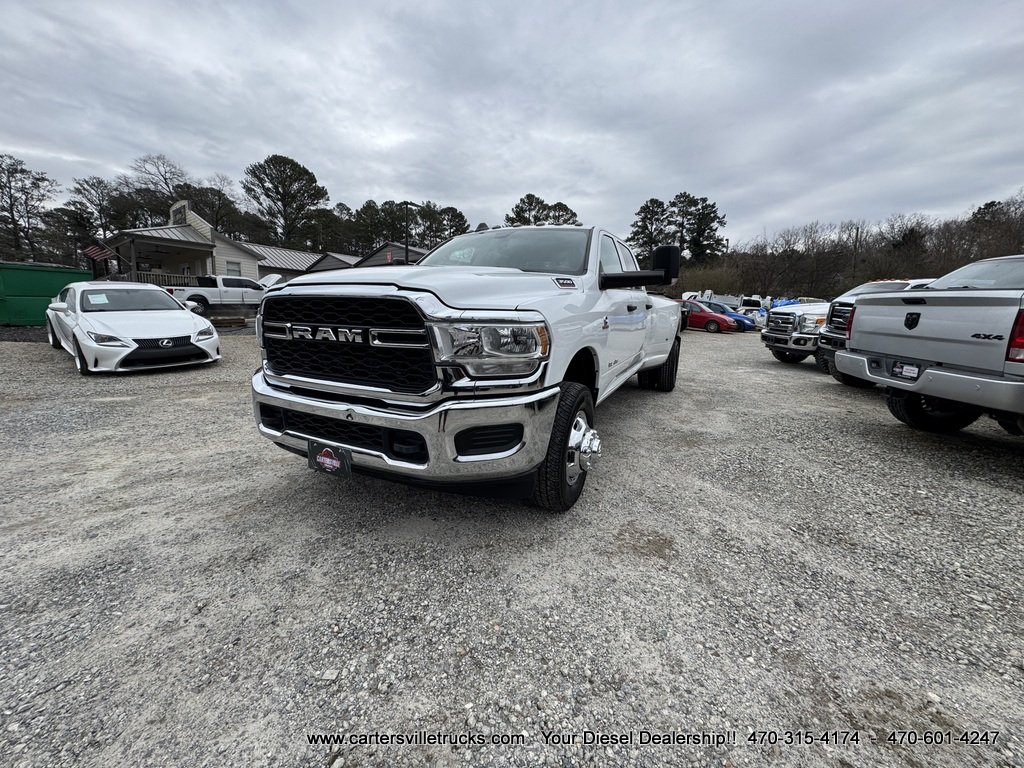 2022 RAM 3500 Tradesman photo