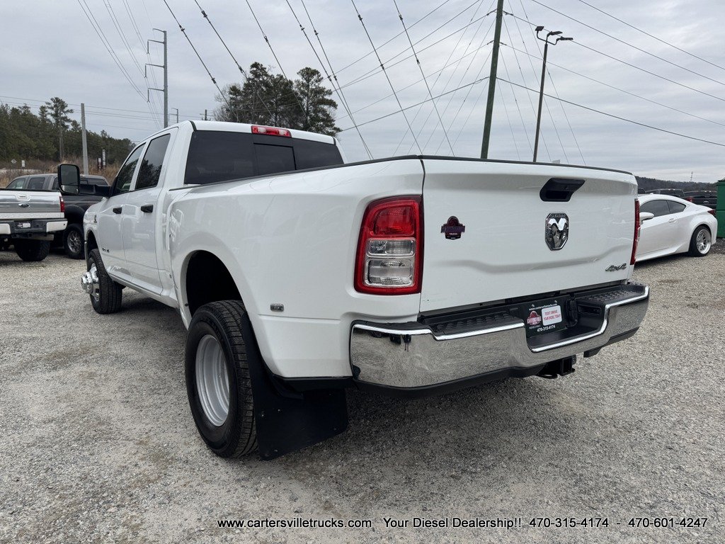2022 RAM 3500 Tradesman photo